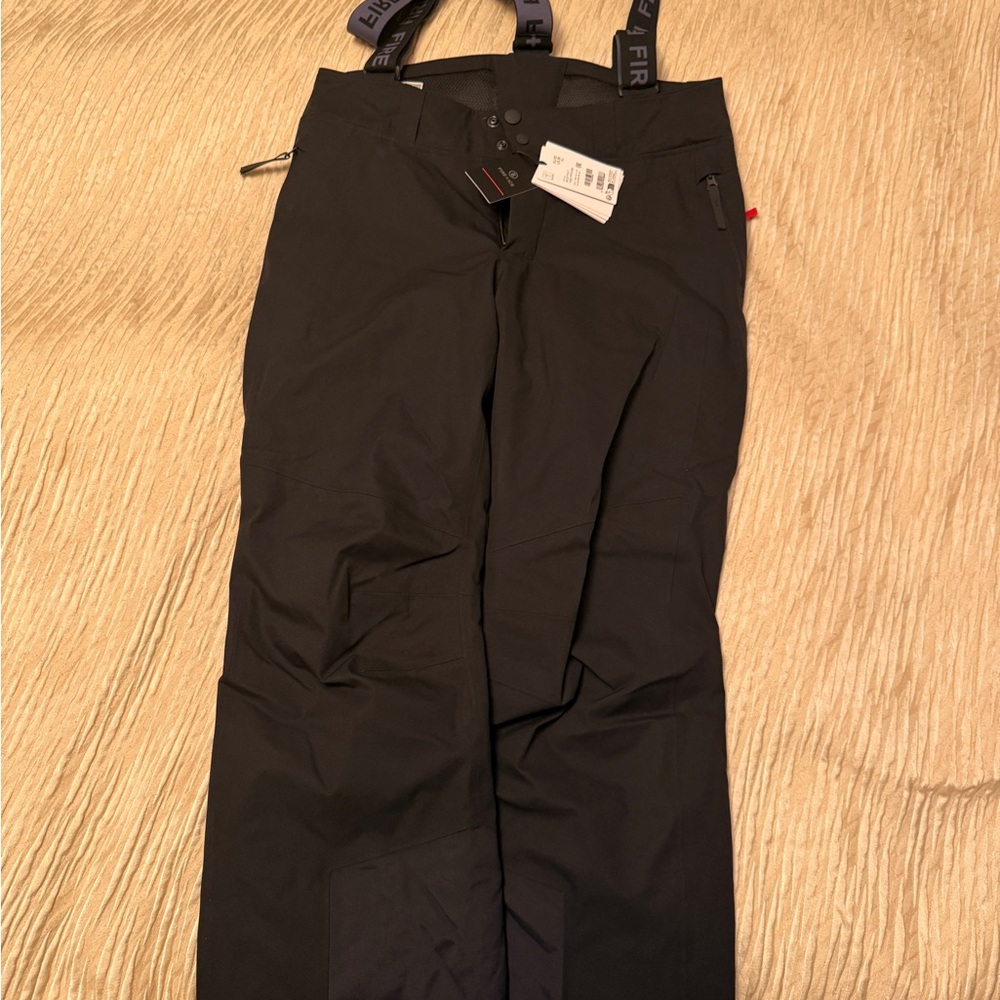 Bogner Black Ski Trousers with Zipper new with tags